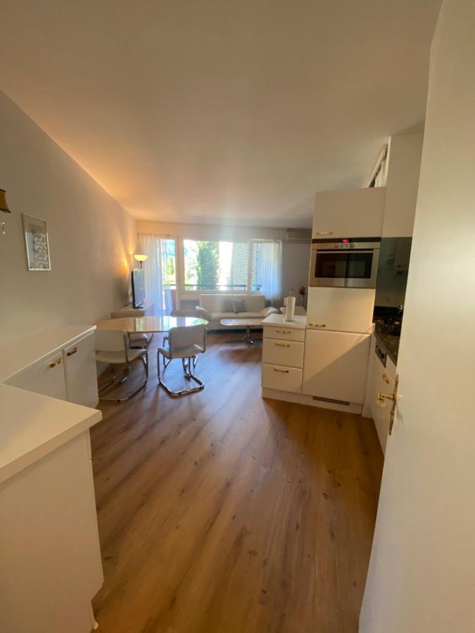 Holiday On The Lake Lugano 2-16 Bissone Exterior photo