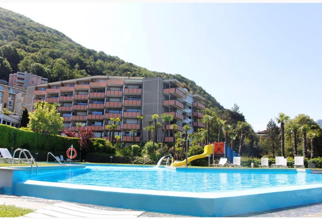 Holiday On The Lake Lugano 2-16 Bissone Exterior photo