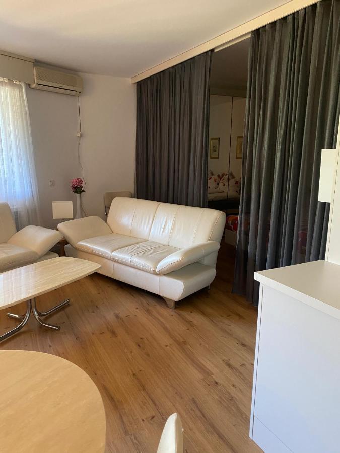 Holiday On The Lake Lugano 2-16 Bissone Exterior photo