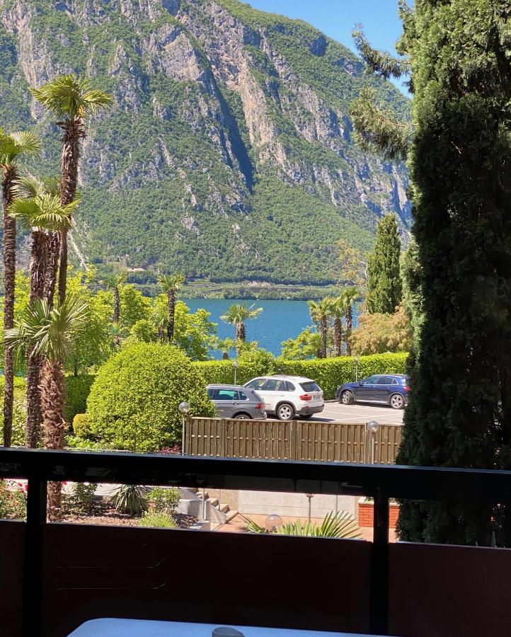 Holiday On The Lake Lugano 2-16 Bissone Exterior photo